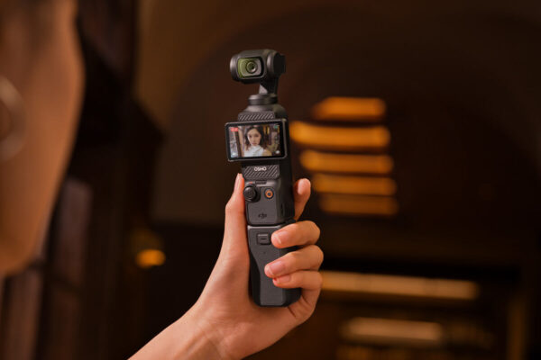 Osmo Pocket 3 Battery Handle - Image 2